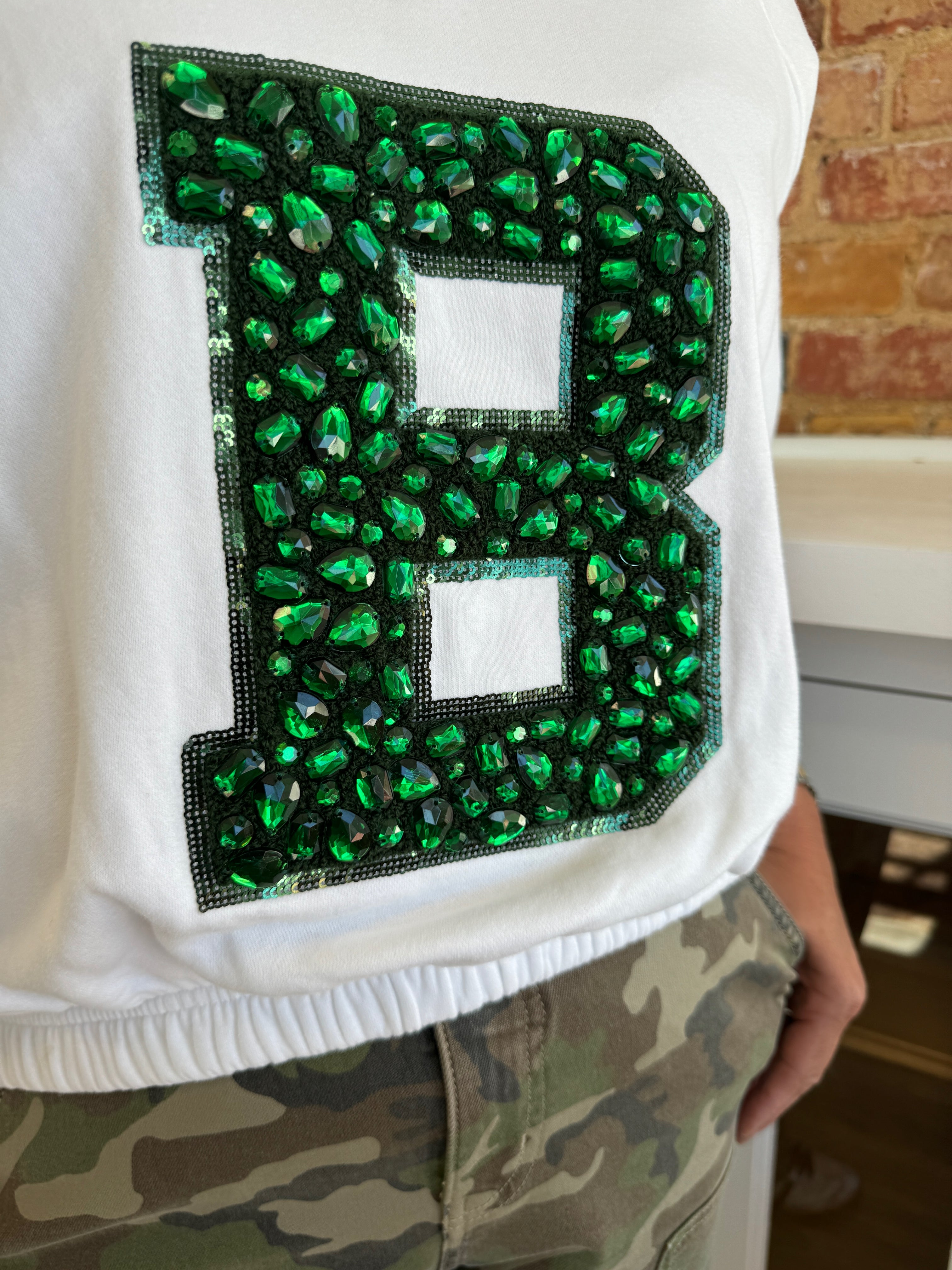 White & Green Jewel 'B'