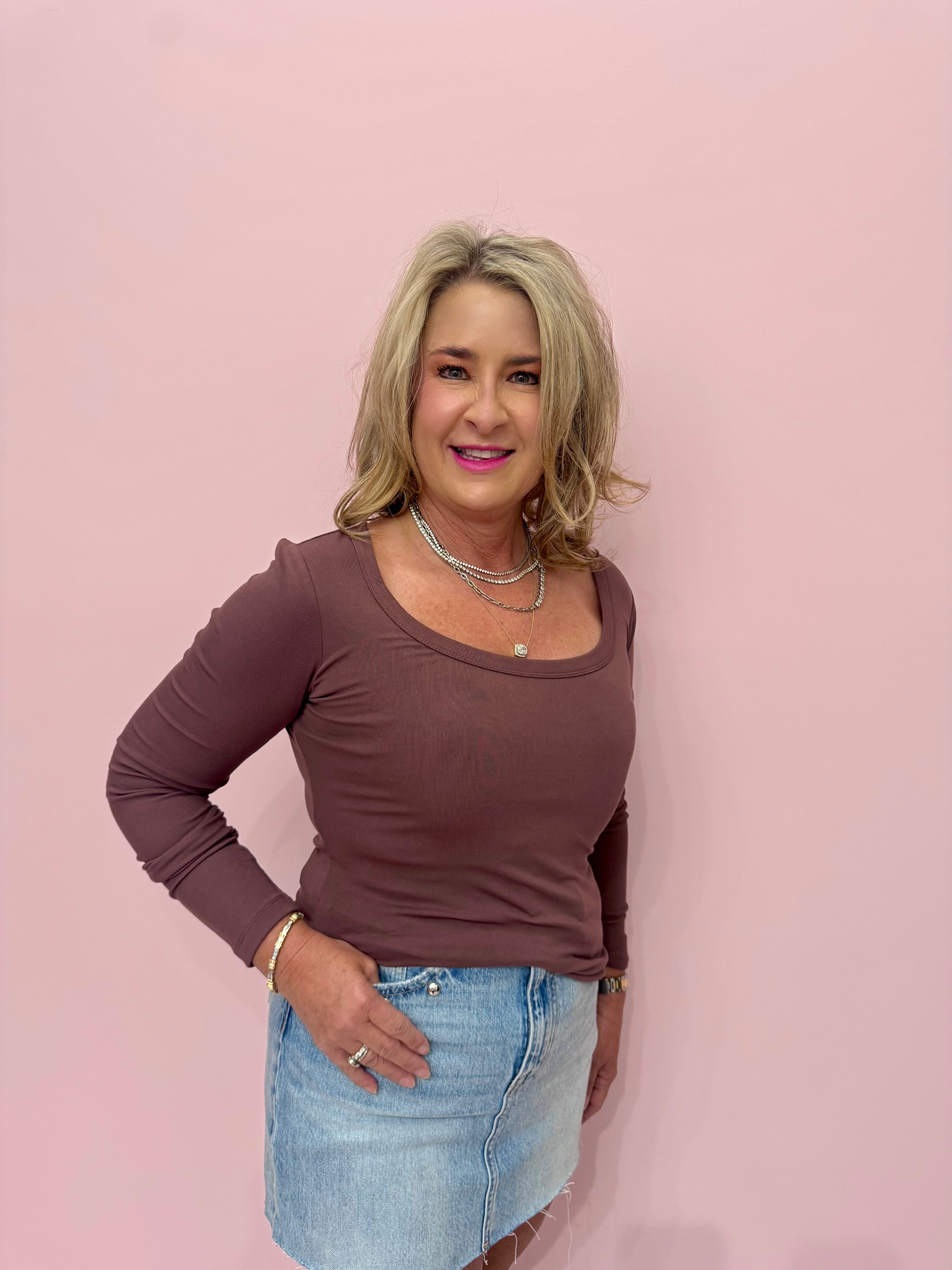 Second Skin Scoop Neck Top Sandalwood