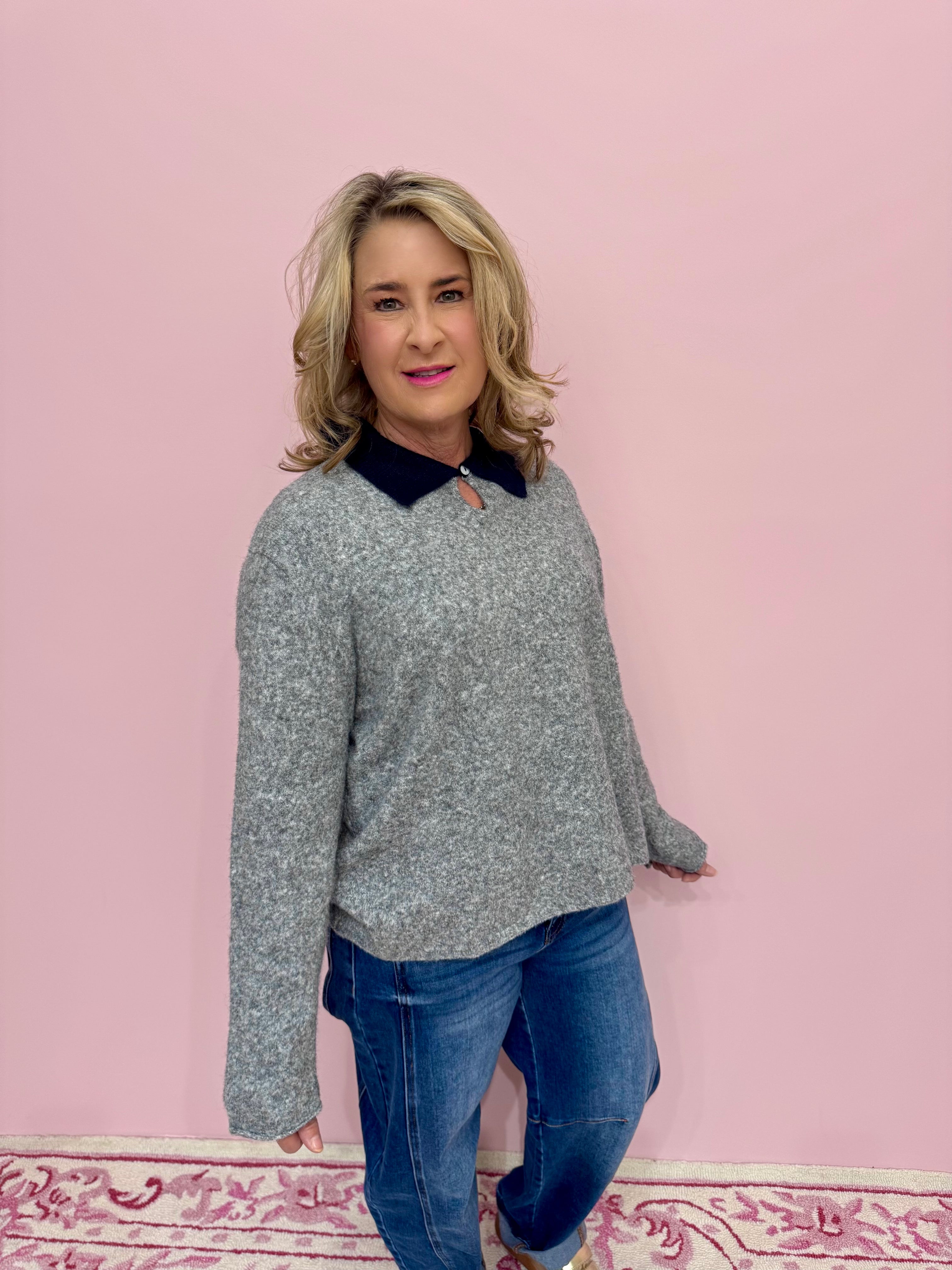 Heather Grey Collar Pullover