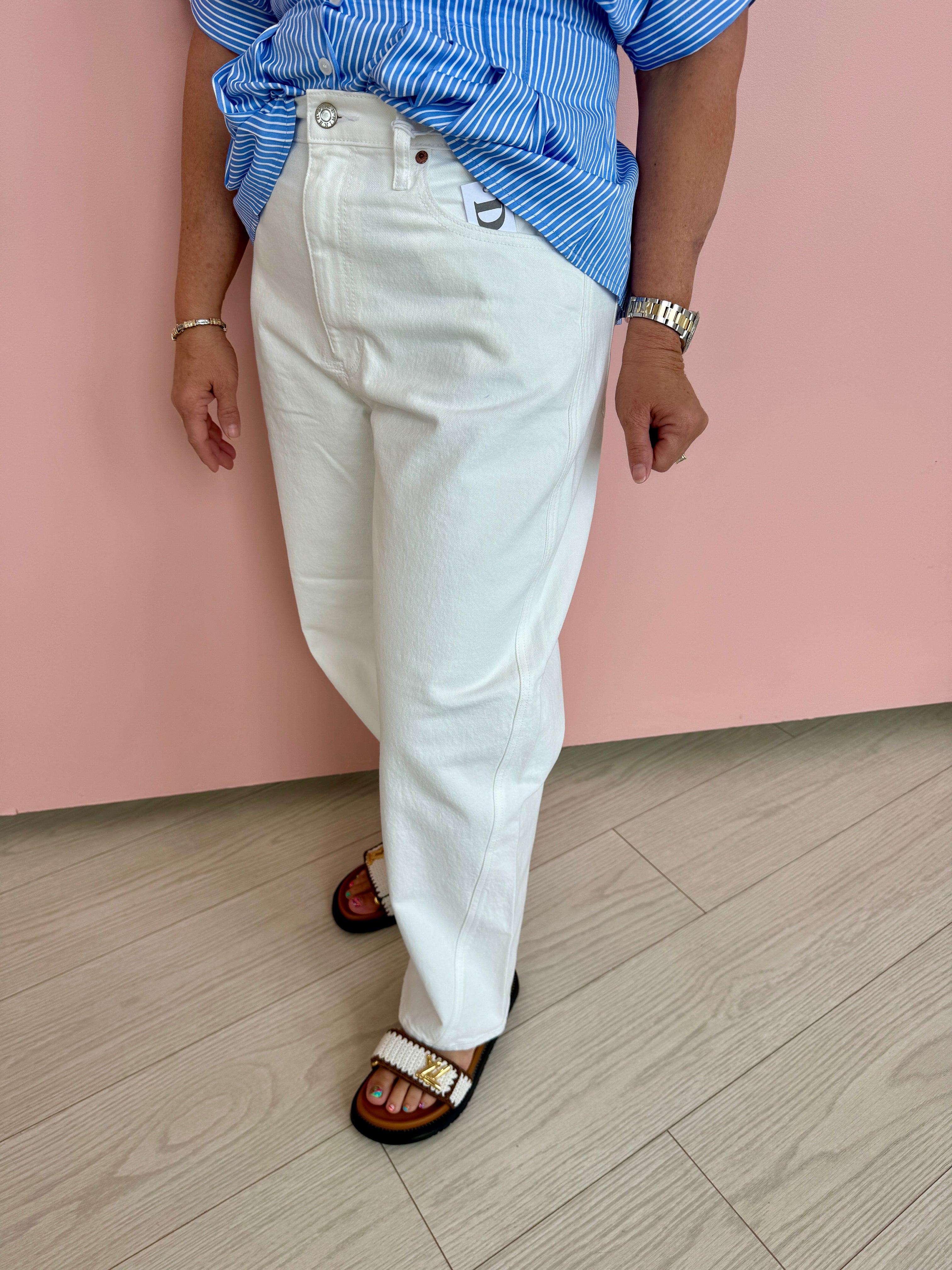 Westward Barrel Leg in Swan