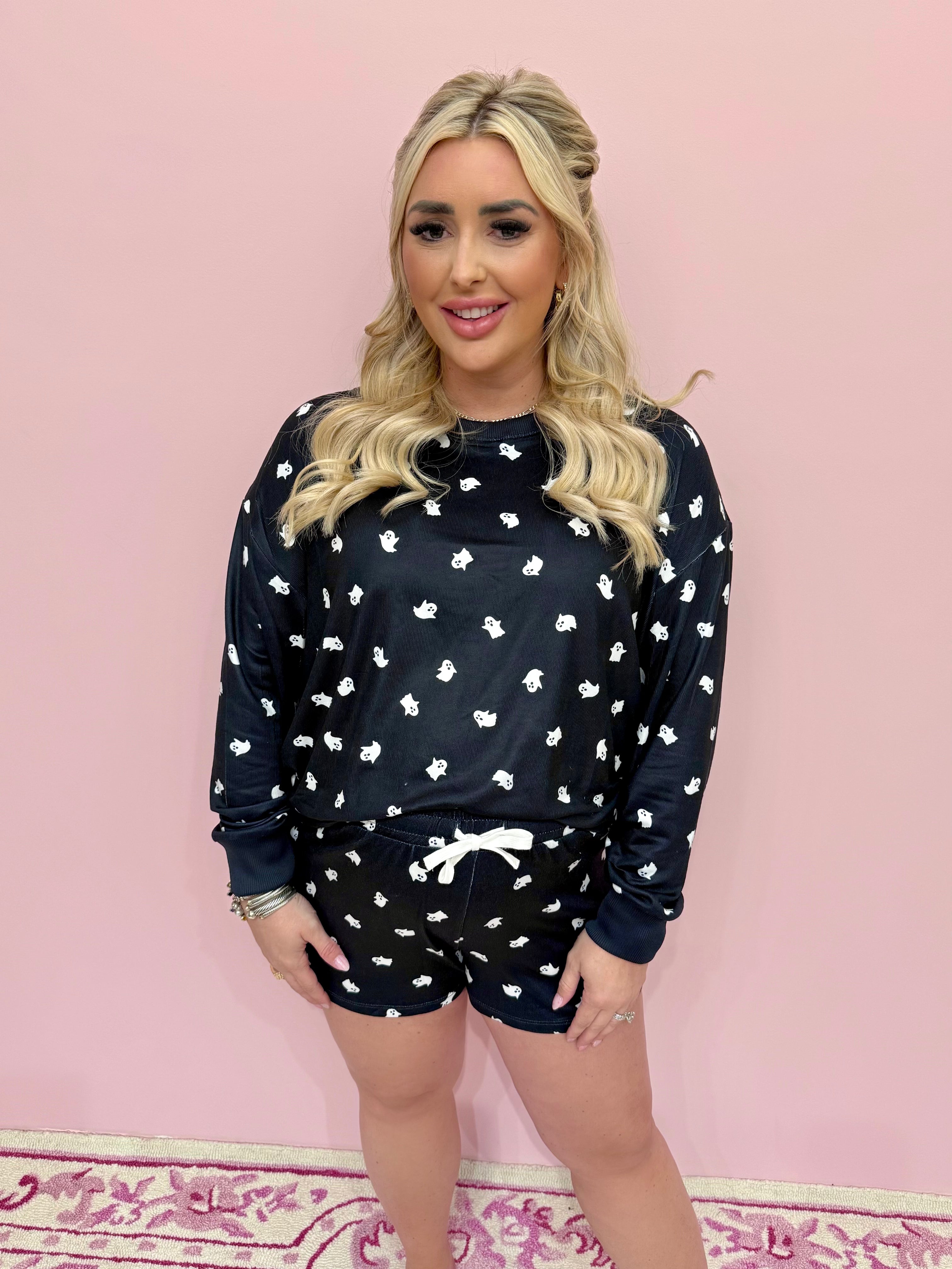 Delia Ghost Shorts Black Sand