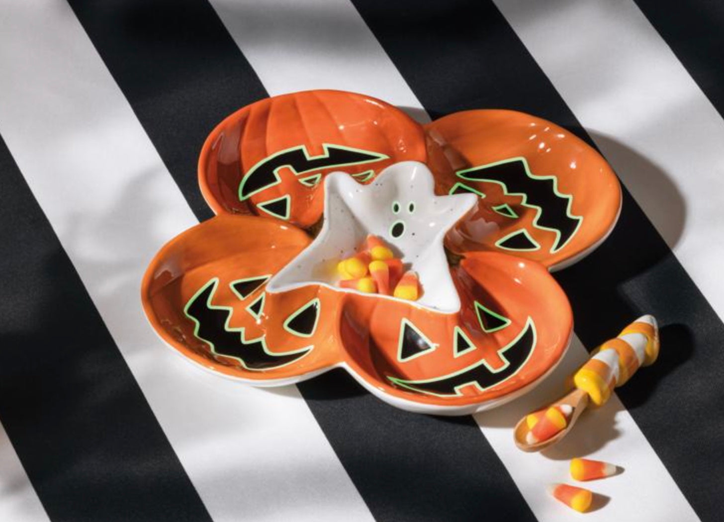 Glow Pumpkin Section Server