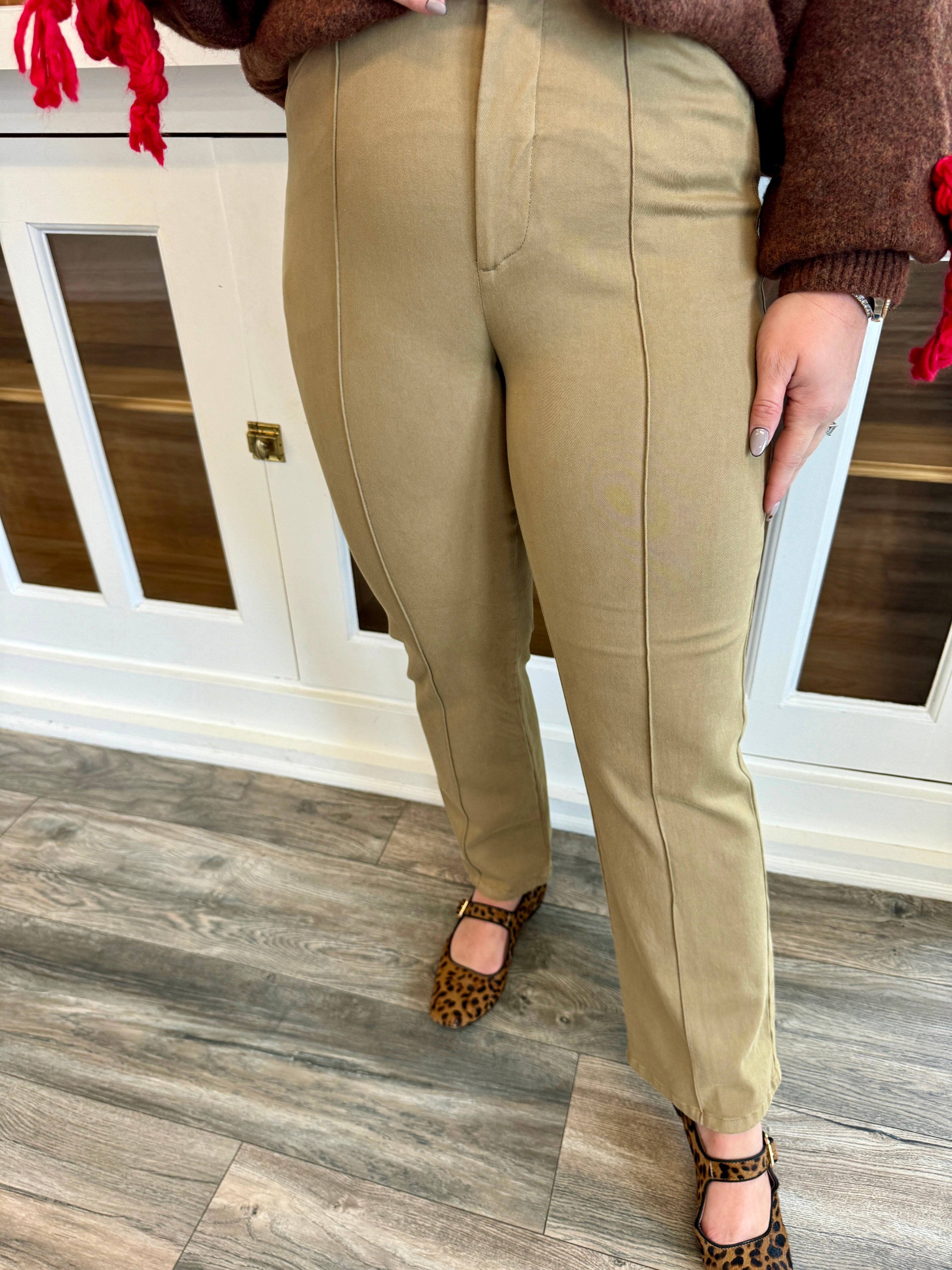 Simone Kick Flare Pant