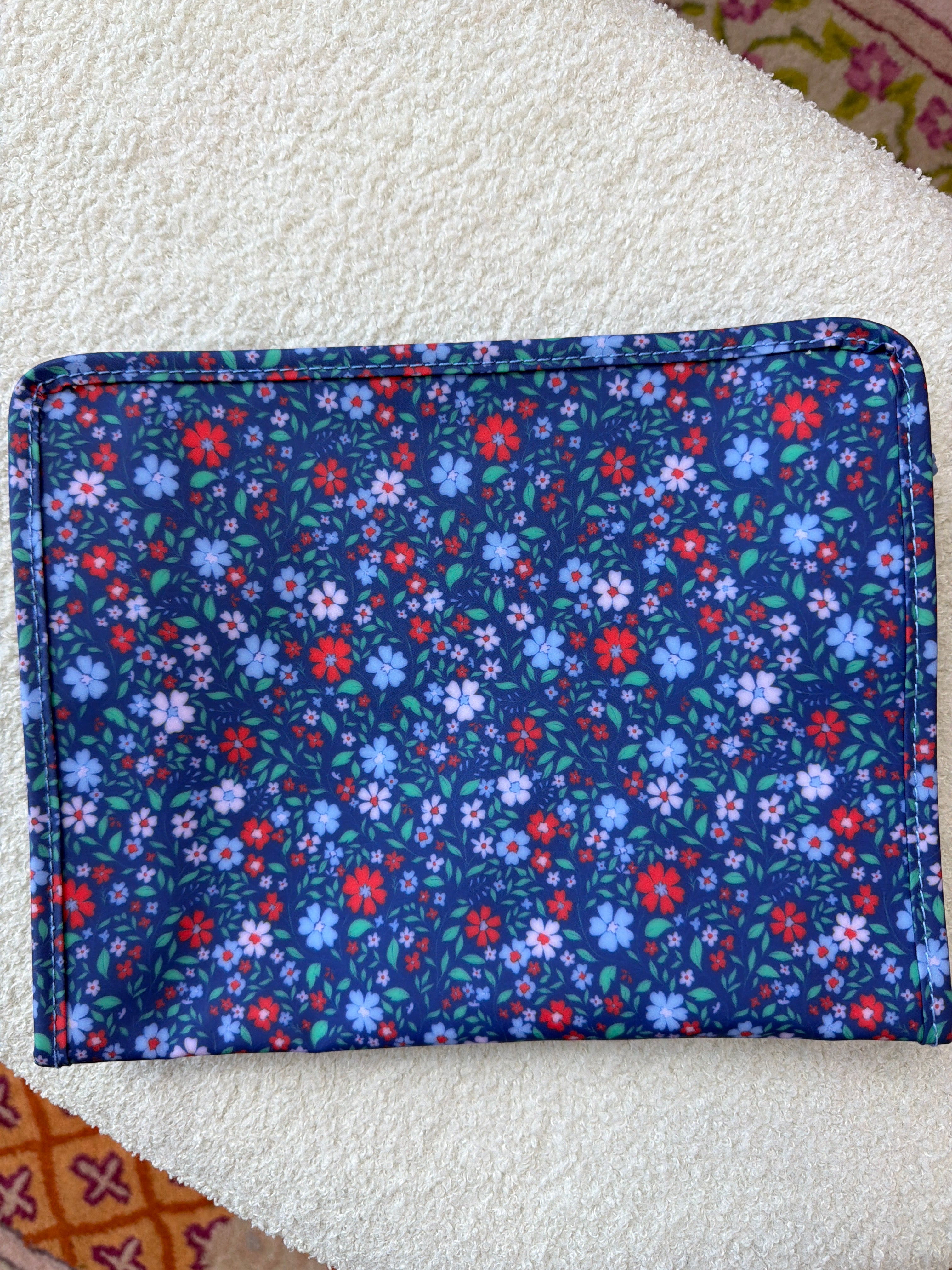 Roadie Large Zip Pouch