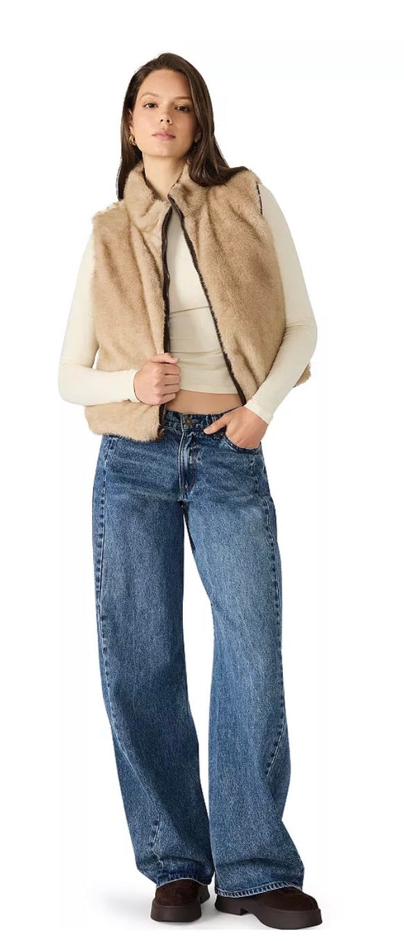 Brady Reversible Vest