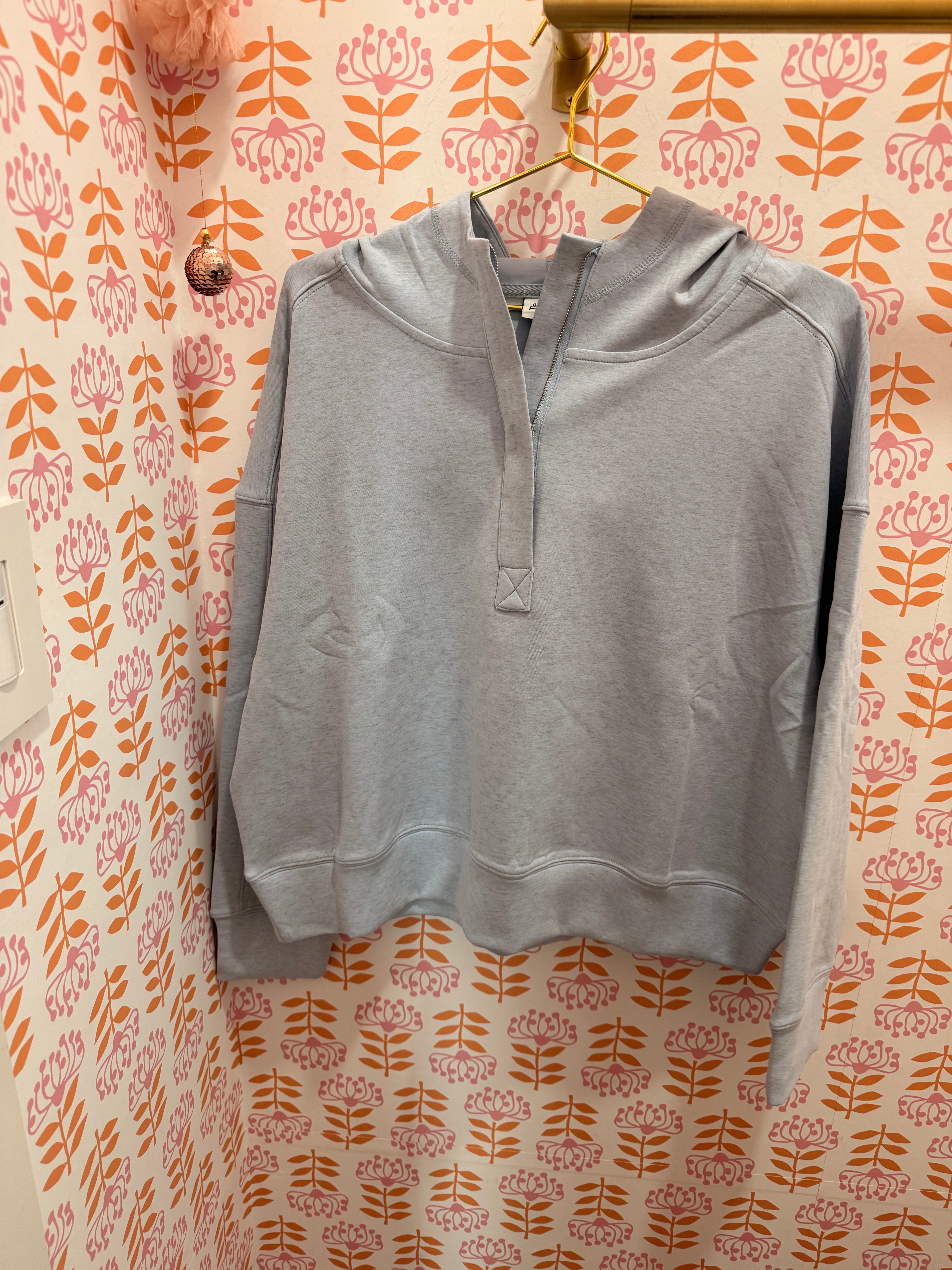 Light Blue Comfort Pullover
