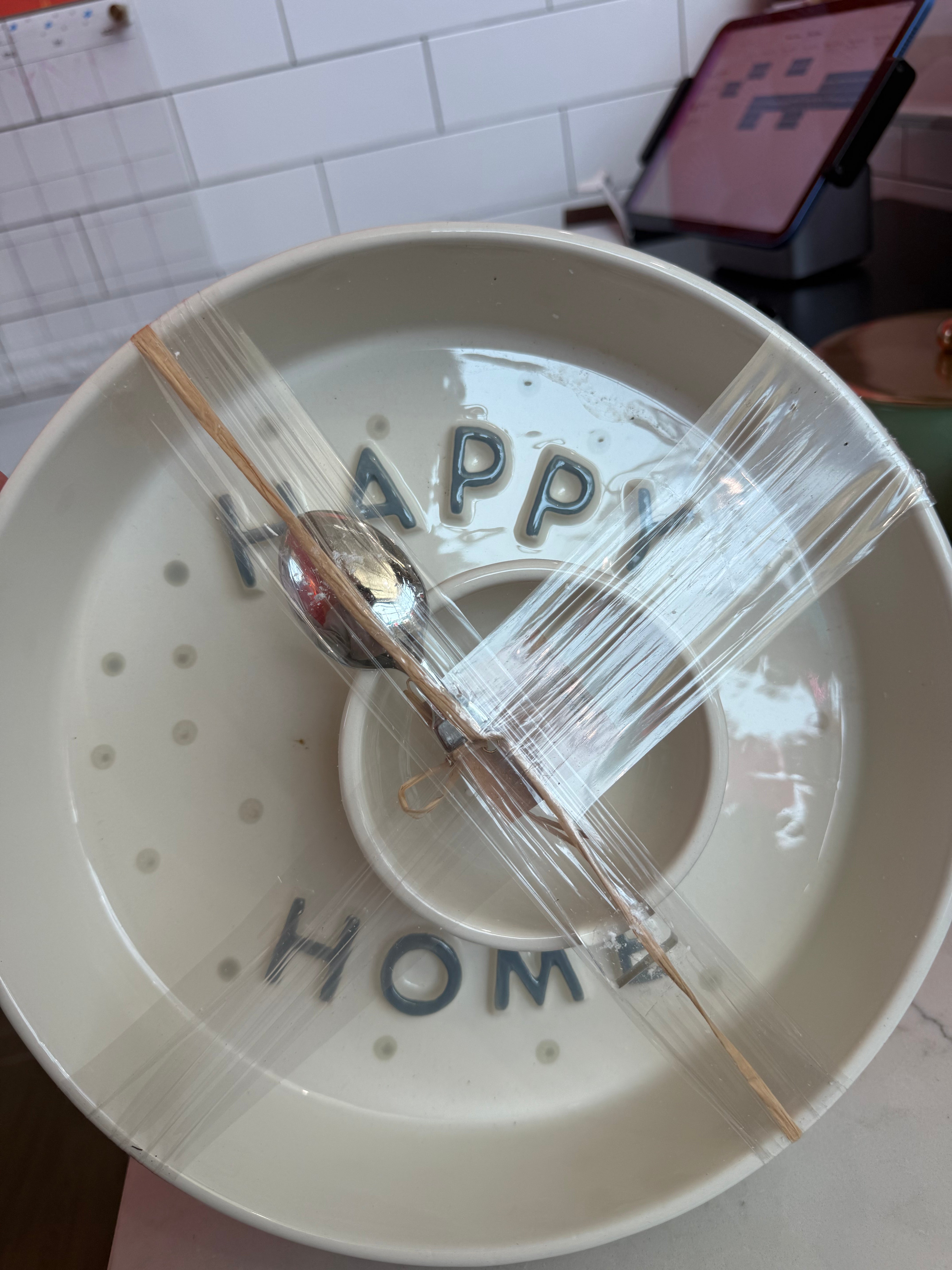 Happy Woven Chip Dip Tray