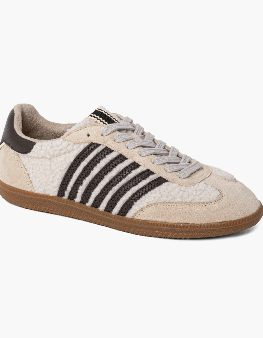 Stevie In Beige Shearling