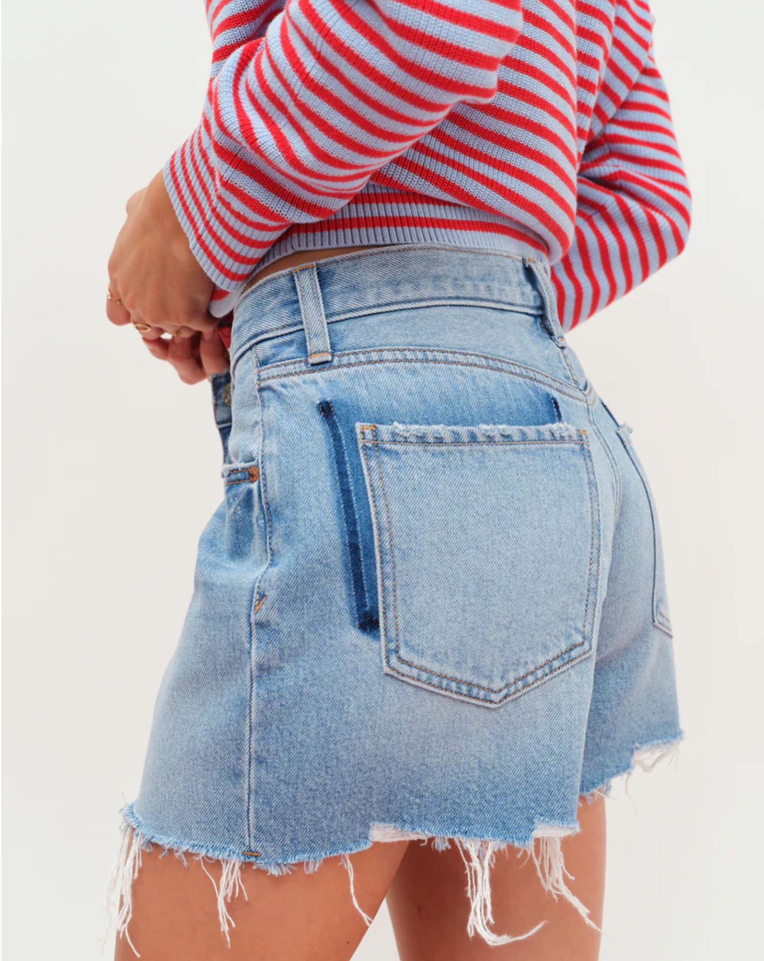 Crossroads Mid Rise Loose Short