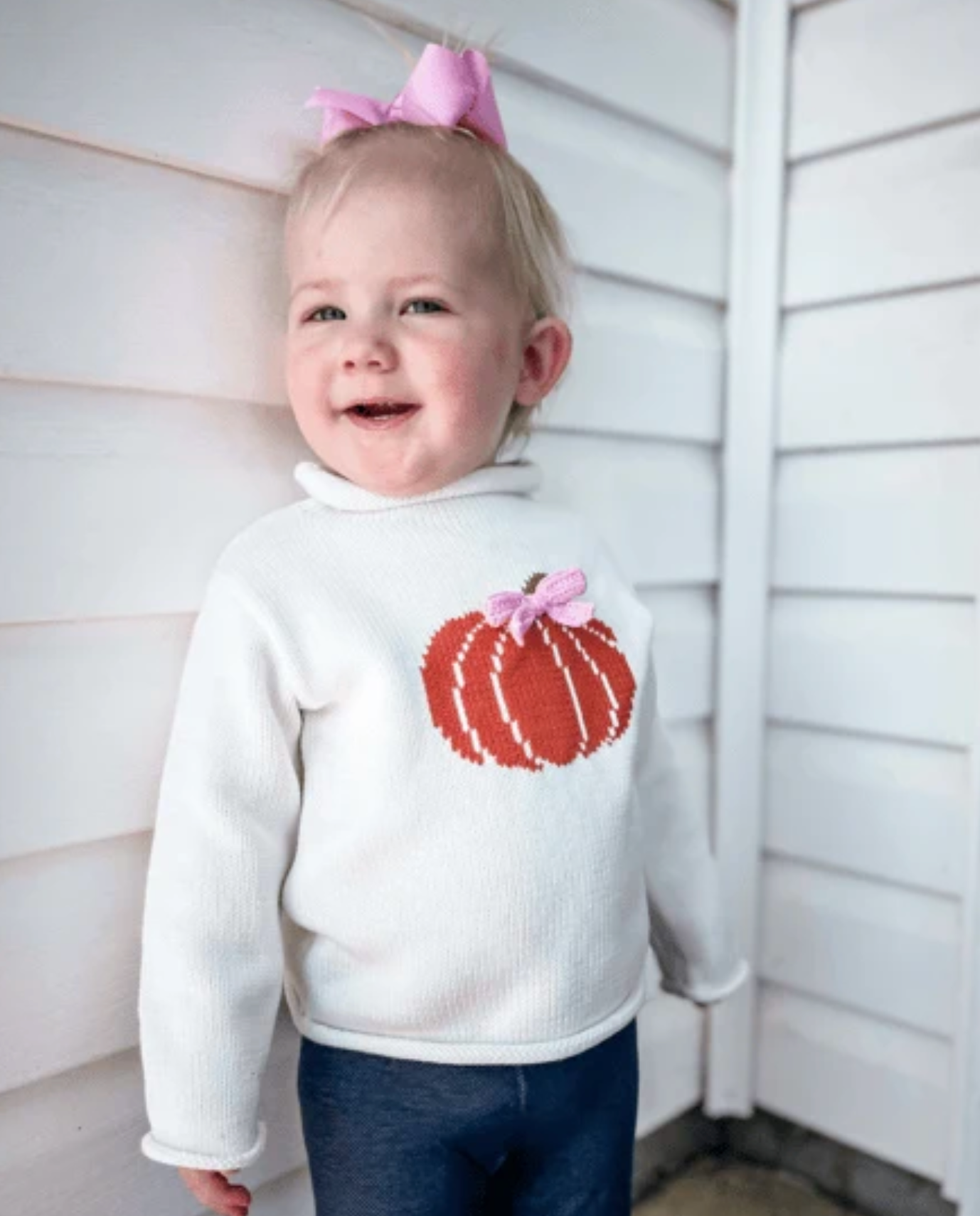 Bow Pumpkin Rollneck Sweater
